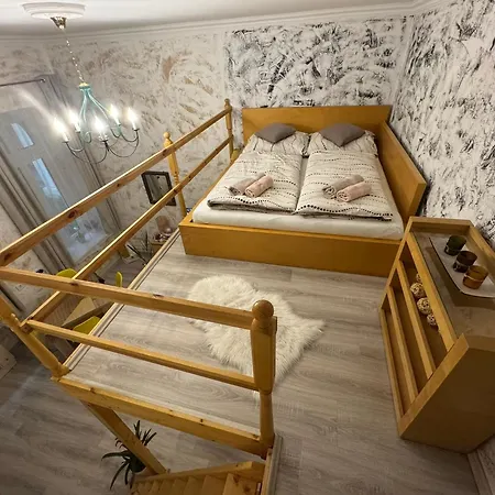 Ararat アパート *